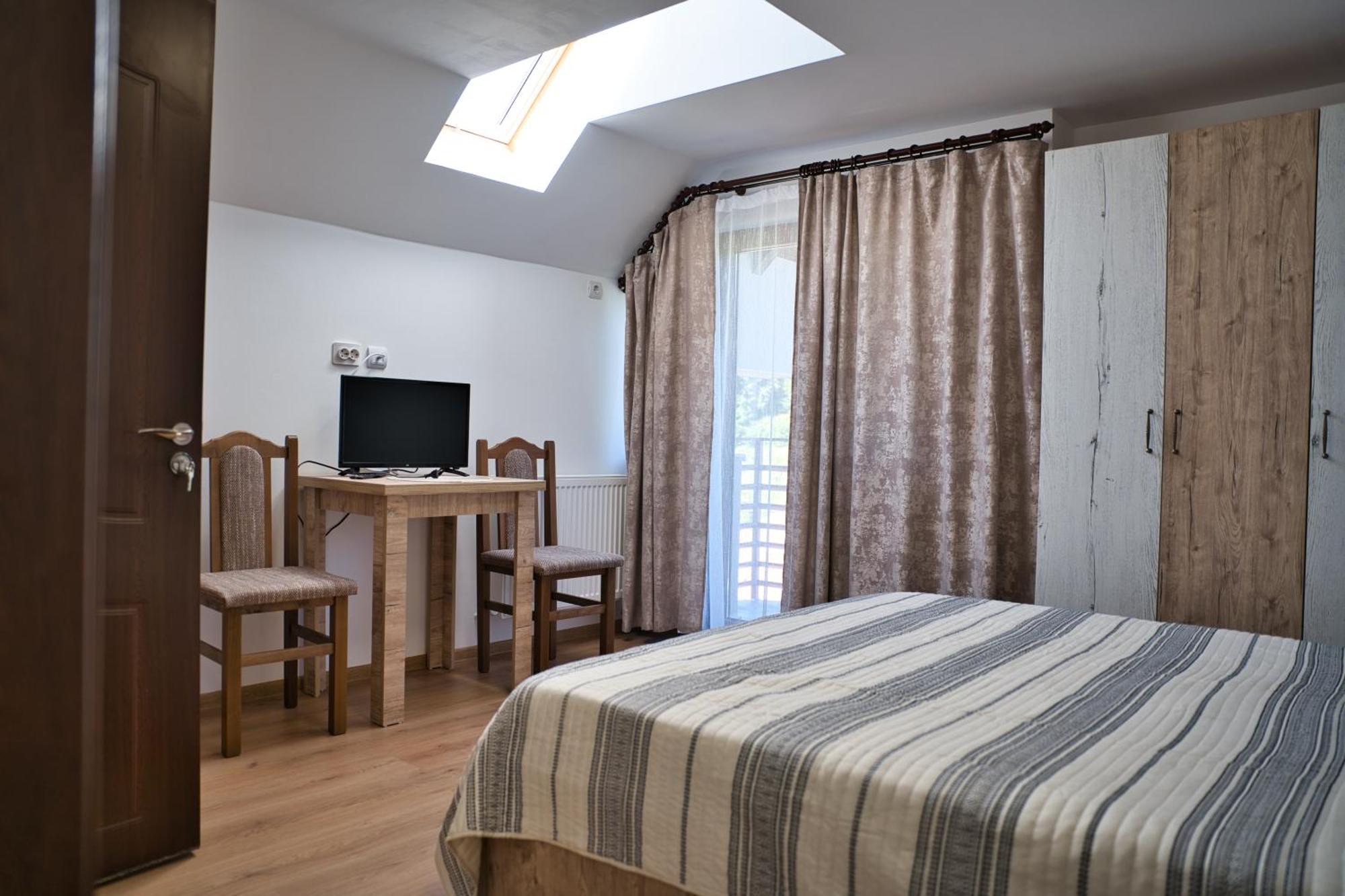 Perla Argesului, Ciubar, Piscina, Lift, Gratar, Cabana, Pensiuni, Hotel Cazare Transfagarasan Curtea De Arges Albestii de Arges Екстериор снимка