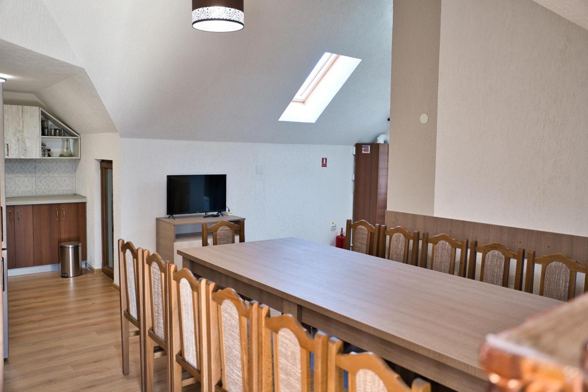 Perla Argesului, Ciubar, Piscina, Lift, Gratar, Cabana, Pensiuni, Hotel Cazare Transfagarasan Curtea De Arges Albestii de Arges Екстериор снимка