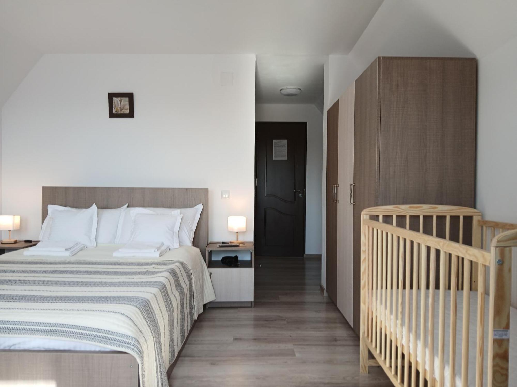 Perla Argesului, Ciubar, Piscina, Lift, Gratar, Cabana, Pensiuni, Hotel Cazare Transfagarasan Curtea De Arges Albestii de Arges Екстериор снимка