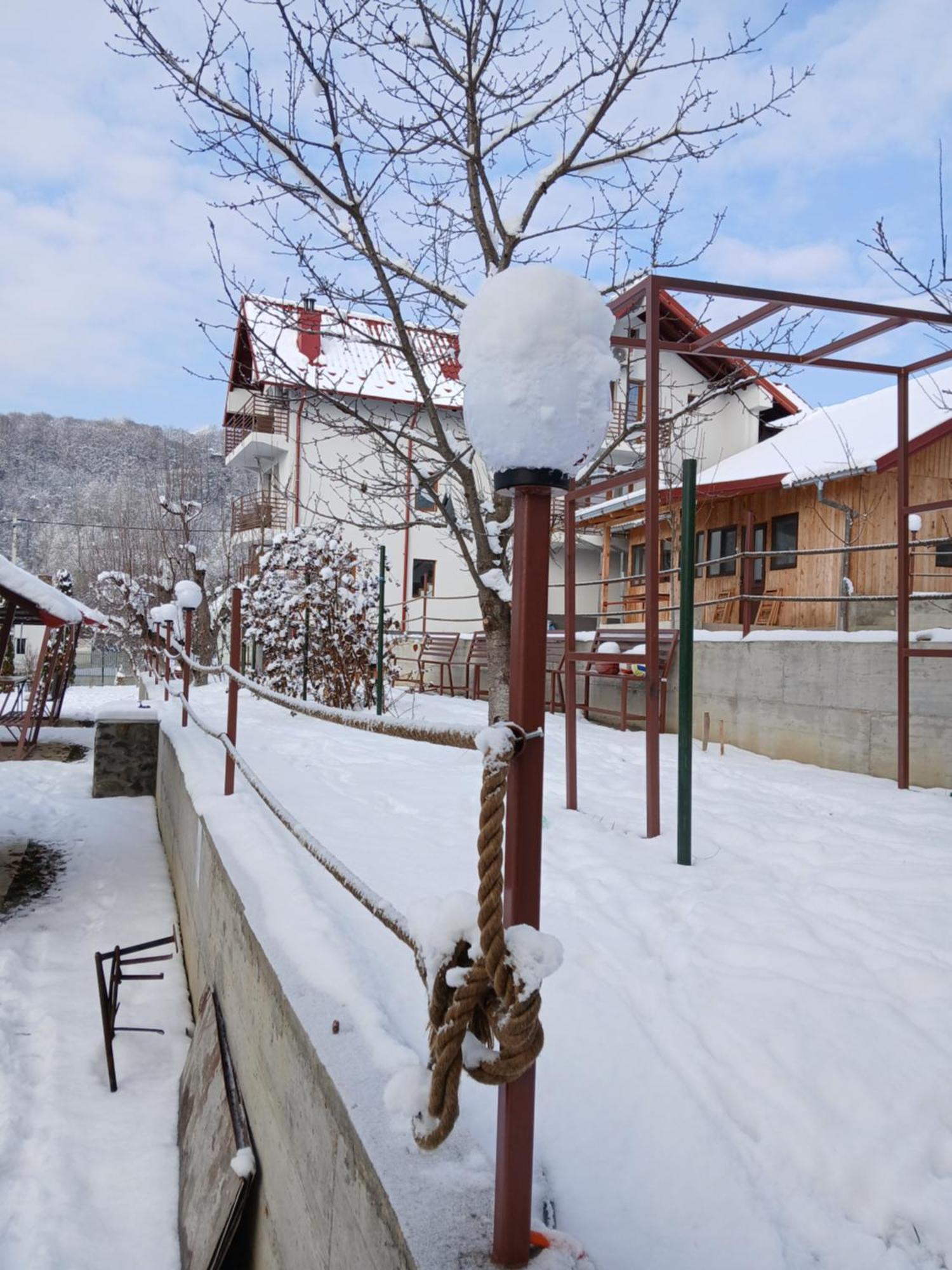 Perla Argesului, Ciubar, Piscina, Lift, Gratar, Cabana, Pensiuni, Hotel Cazare Transfagarasan Curtea De Arges Albestii de Arges Екстериор снимка