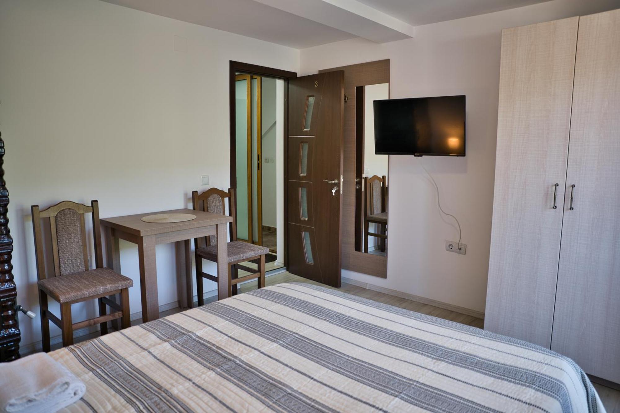 Perla Argesului, Ciubar, Piscina, Lift, Gratar, Cabana, Pensiuni, Hotel Cazare Transfagarasan Curtea De Arges Albestii de Arges Екстериор снимка
