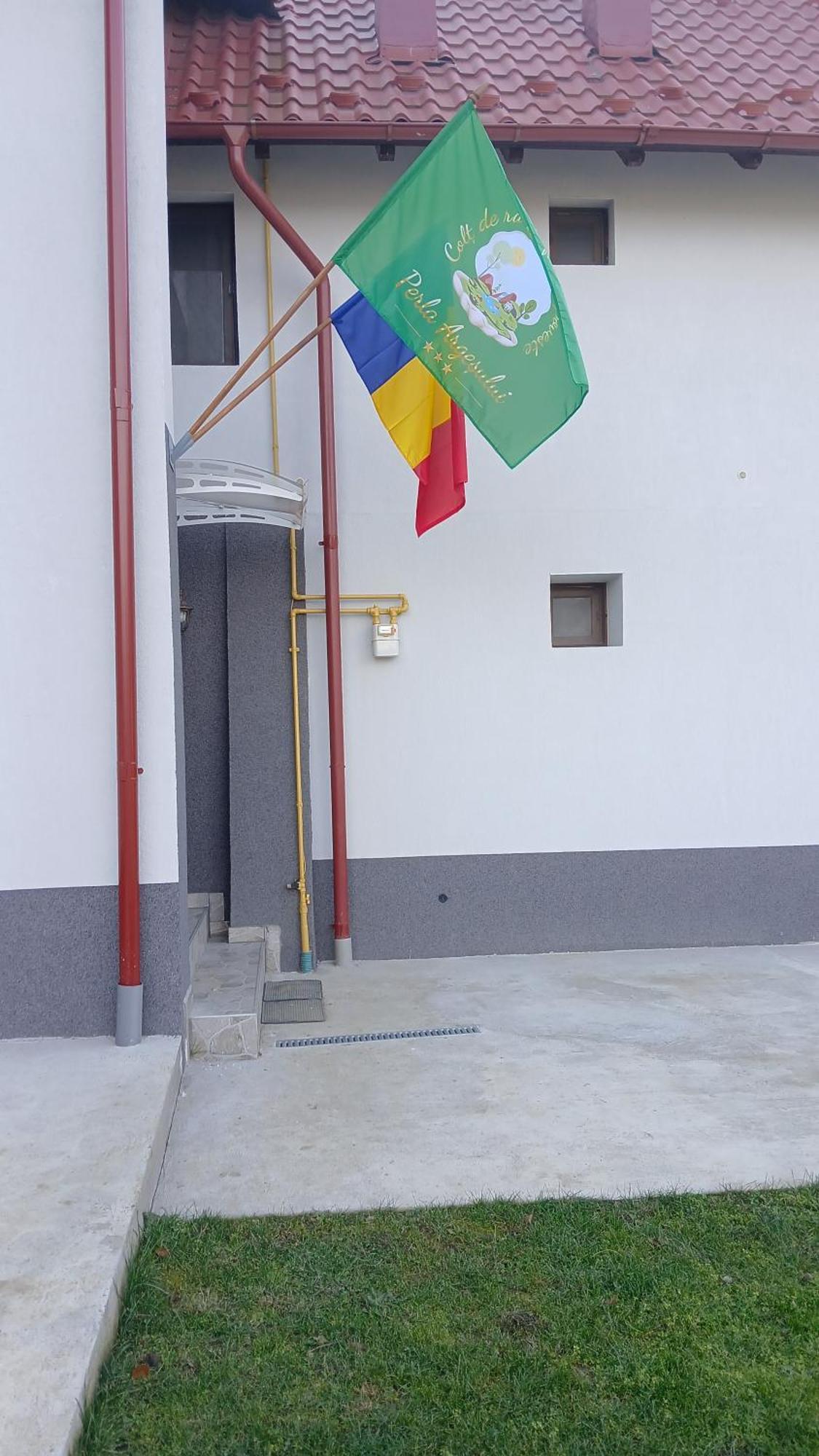 Perla Argesului, Ciubar, Piscina, Lift, Gratar, Cabana, Pensiuni, Hotel Cazare Transfagarasan Curtea De Arges Albestii de Arges Екстериор снимка